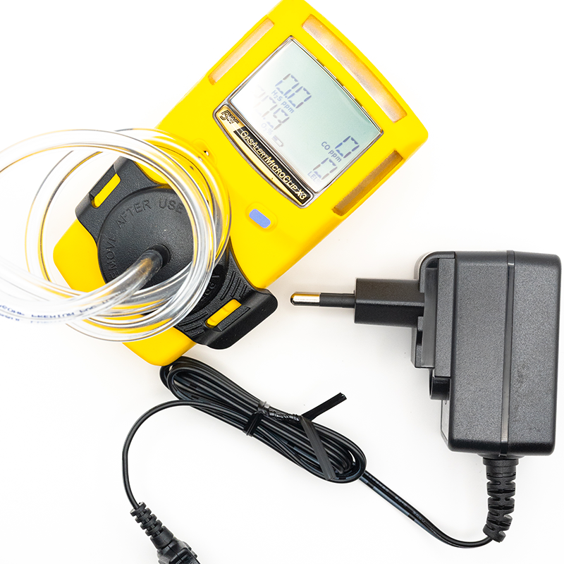 Détecteur 4 gaz BW Microclip X3 et accessoires